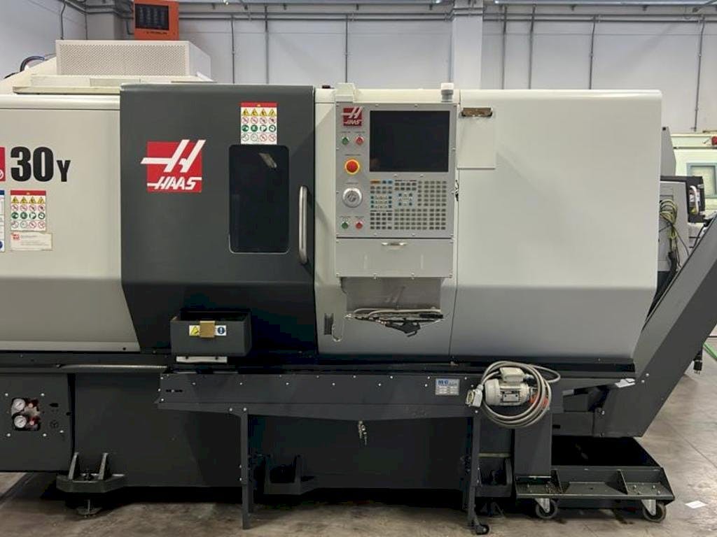Front view of HAAS DS30Y  machine