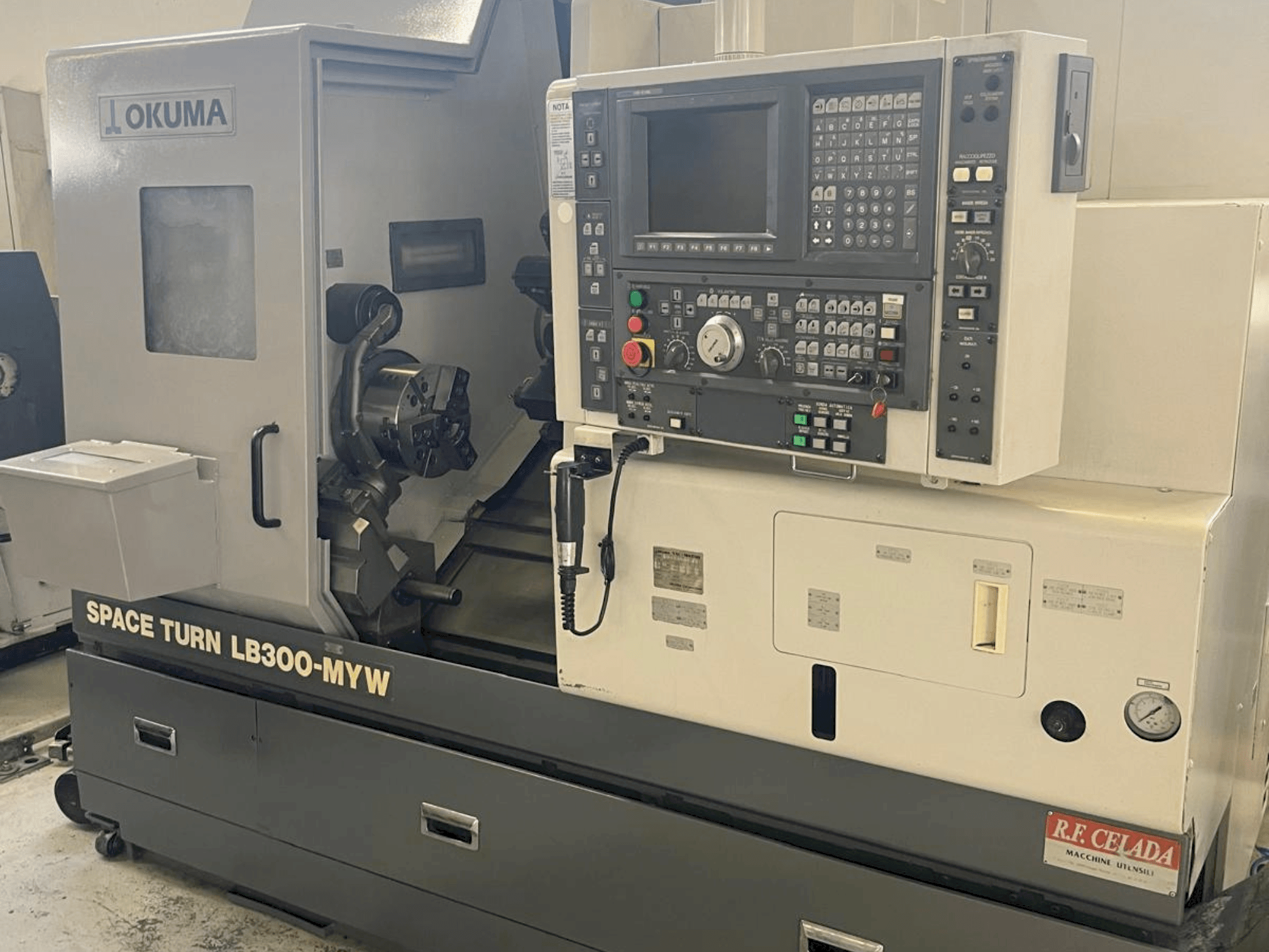 Front view of Okuma SPACE TURN LB 300 MYW  machine