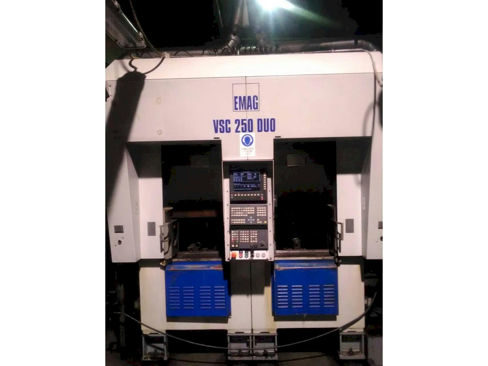 Front view of EMAG VSC 250 Duo  machine