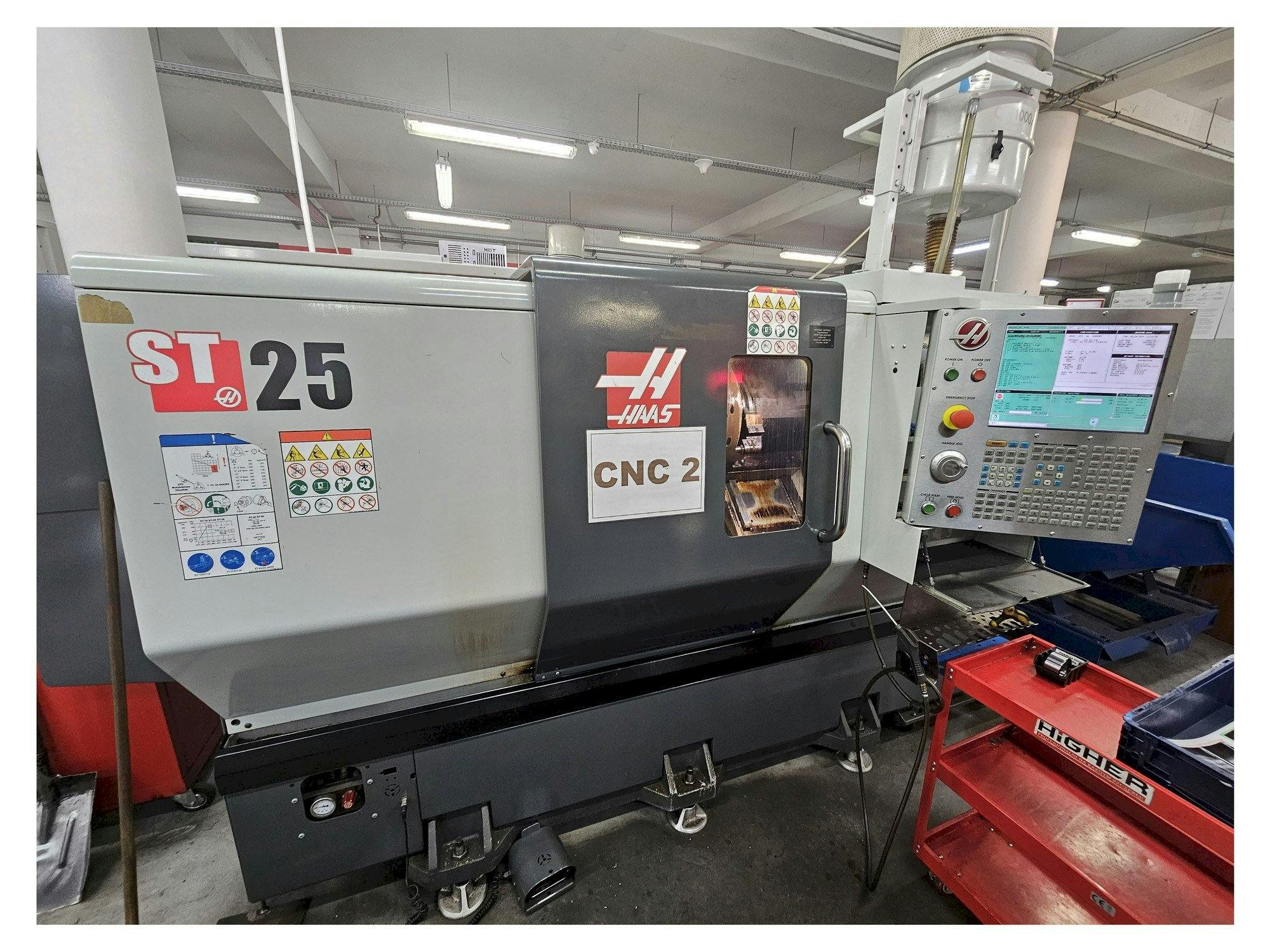 Front view of HAAS ST-25  machine
