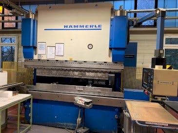 Front view of HAMMERLE AP 200 2600 Serie 3  machine