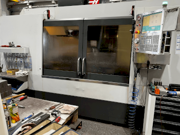 Front view of HAAS VM-6  machine