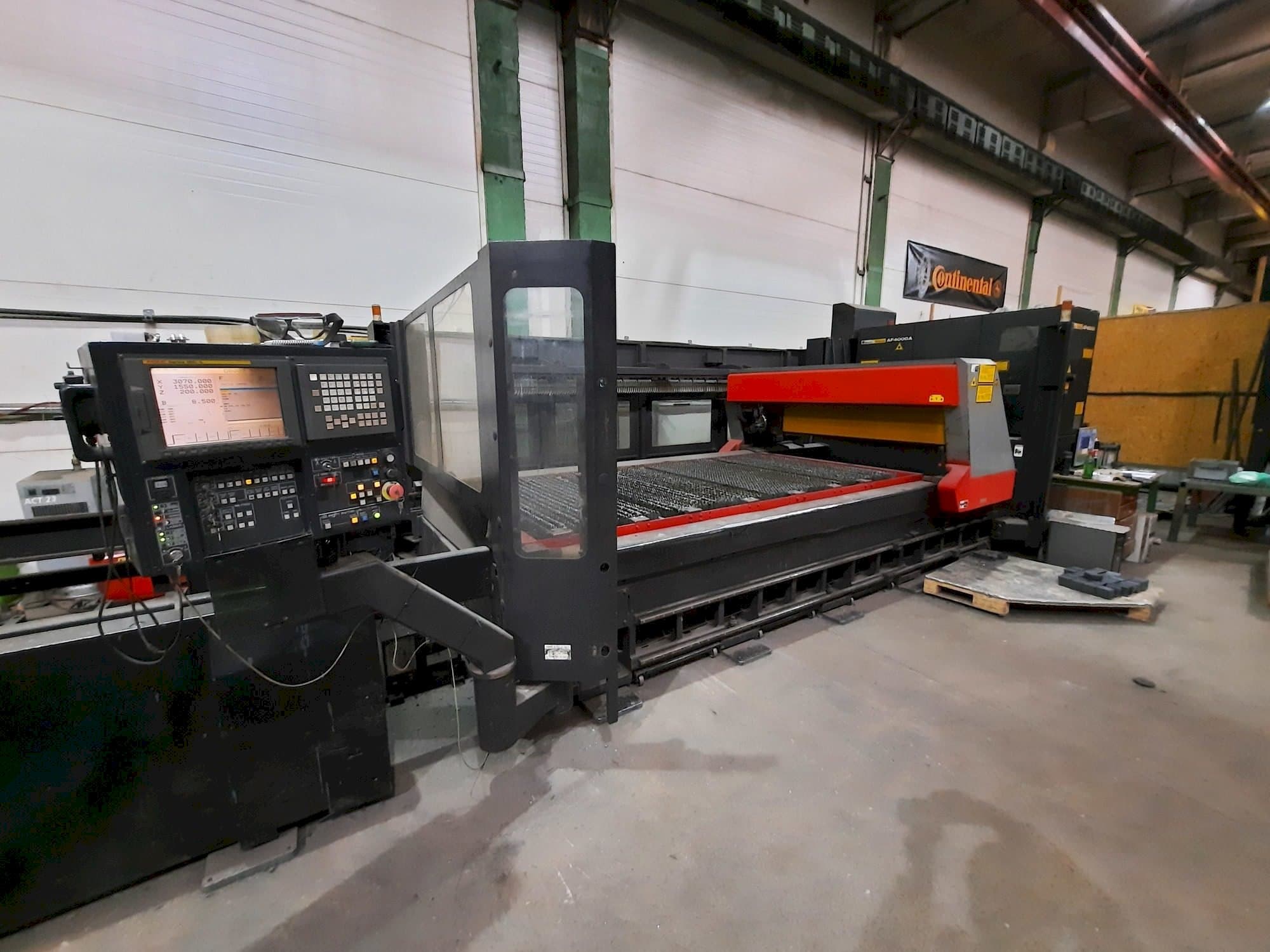 Front view of AMADA F0 3015  machine